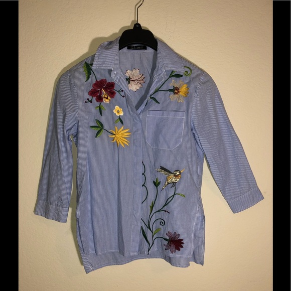 Button down Embroidery Top - Picture 1 of 7